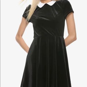 Black Velvet White Collar Dress